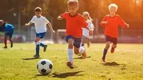 张纪中庆70岁华诞场面盛大，佳人簇拥共贺寿辰