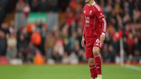 丁俊晖挑战“金左手”：胜利曙光在望？